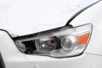 answers-to-common-questions-about-broken-headlight-lenses