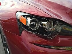 Driving with a Broken Headlight? 8 Serious Reasons Why You Shouldn't